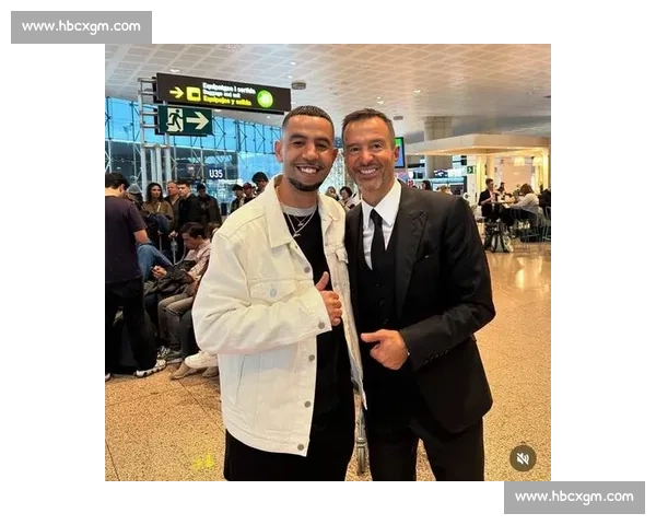 父爱如山！亚马尔父亲 39 岁生日晒合影：10 号传承，儿子未来可期