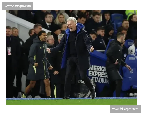 埃弗顿抢签曼城老将沃克 莫耶斯锁定右路关键拼图