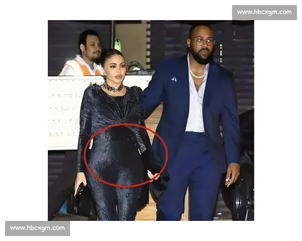 马库斯 - 乔丹携神似前女友的模特女友迈阿密海滩甜蜜度假