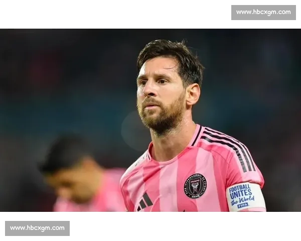 门神对决！世俱杯揭幕战梅西哑火，乌斯塔里扑点 + 谢纳维神扑献零封